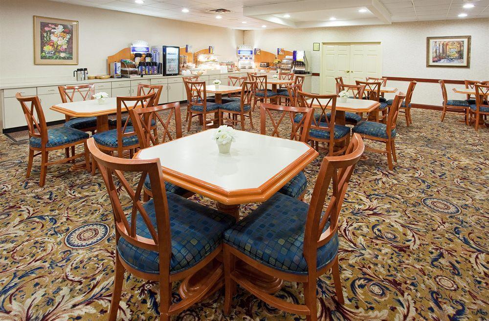 Savannah Gateway Hotel & Suites Georgetown Étterem fotó